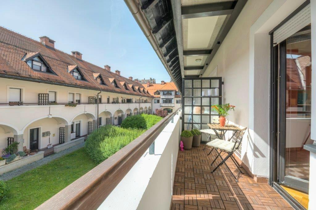 Apartments Fine Ziherlova Laibach Exterior foto